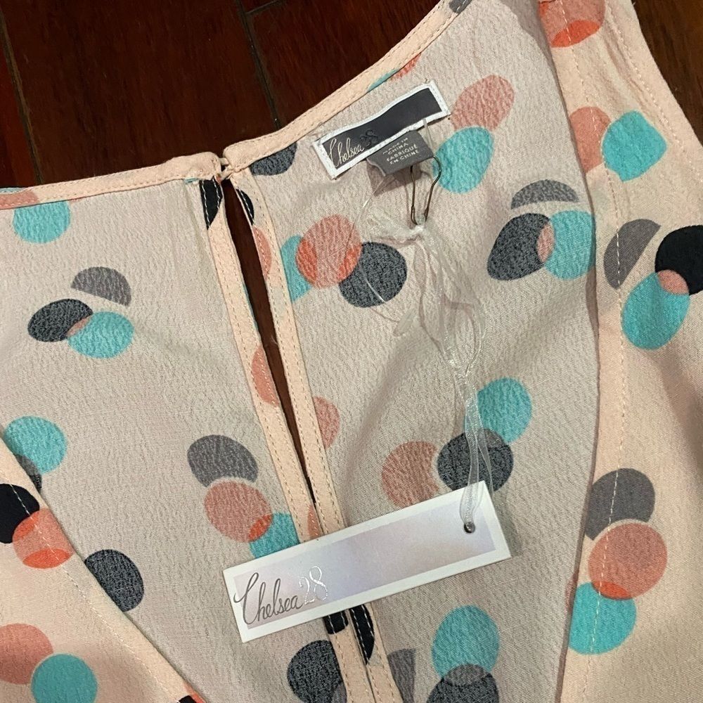 Chelsea 28 Romper - Picture 3 of 8